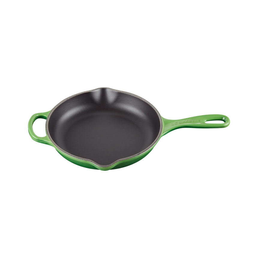 Le Creuset Signature Cast Iron Round Skillet 20cm Bamboo Green - Image 04