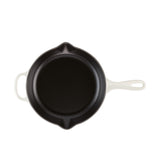 Le Creuset Signature Cast Iron Round Skillet 26cm Meringue - Image 04