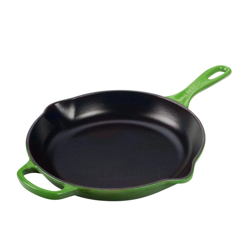 Le Creuset Signature Cast Iron Round Skillet 30cm Bamboo Green - Image 01