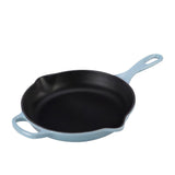 Le Creuset Signature Cast Iron Round Skillet 30cm Chambray - Image 01