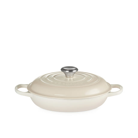 Le Creuset Signature Cast Iron Shallow Casserole Stainless Steel Knob 26cm Meringue - Image 02