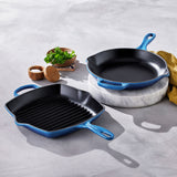 Le Creuset Signature Cast Iron Square Grillit 26cm Azure in Blue - Image 02