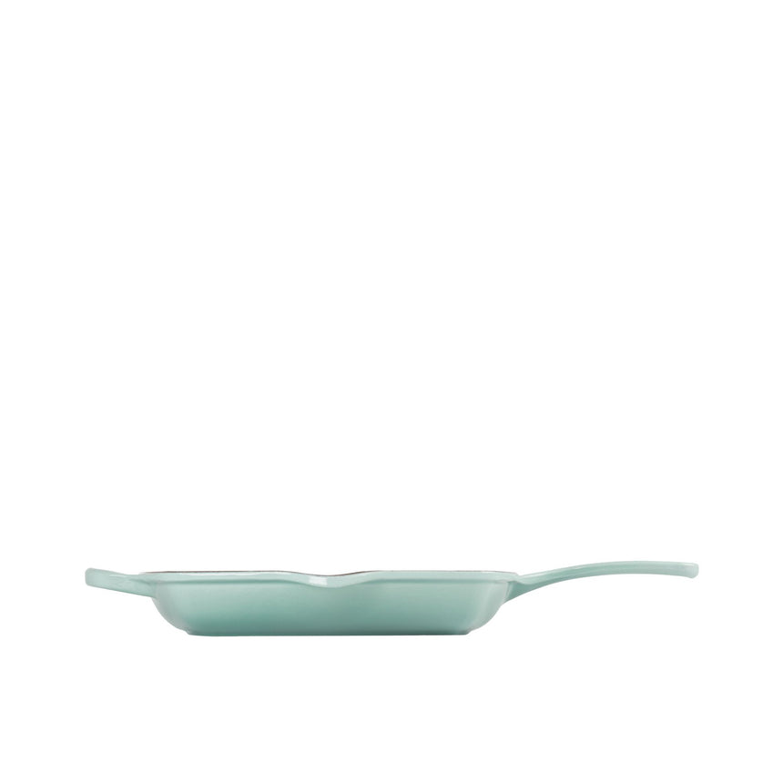 Le Creuset Signature Cast Iron Square Grillit 26cm Sage - Image 05