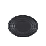 Le Creuset Stoneware Oval Spoon Rest Satin in Black - Image 04