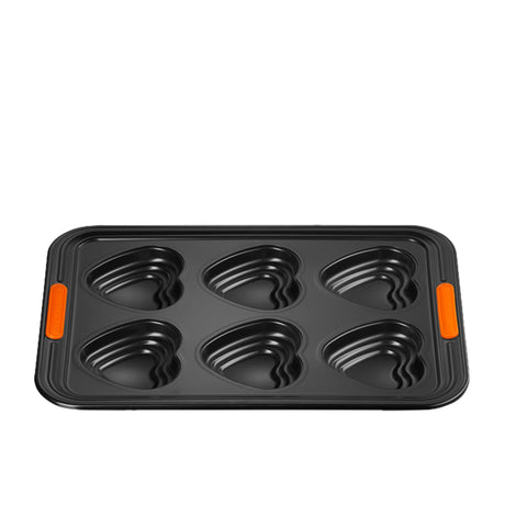 Le Creuset Toughened Non Stick Bakeware 6 Cup Heart Tiered Tray - Image 02