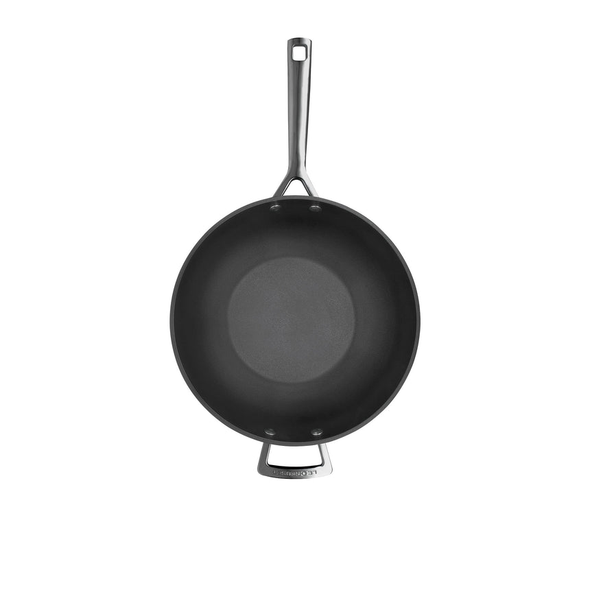 Le Creuset Toughened Non Stick wok Stir Frypan 30cm - Image 02