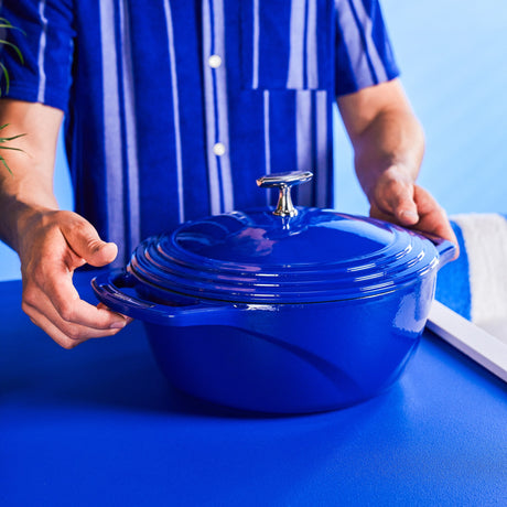 Lodge Enamel Cast Iron Smooth Sailing Dutch Oven 34cm - 5.6L Blue - Image 02