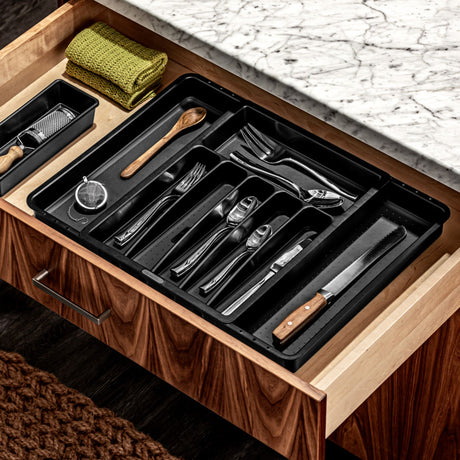 MadeSmart Expandable Cutlery Tray Carbon - Image 02