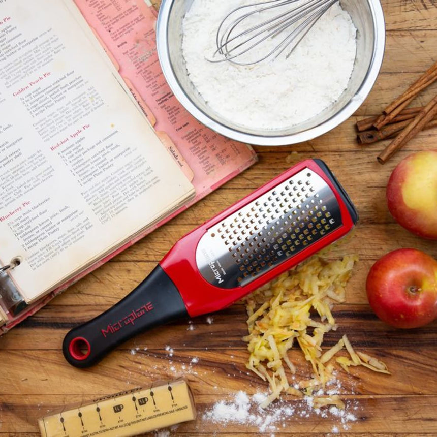 Microplane Artisan Coarse Grater in Red - Image 03