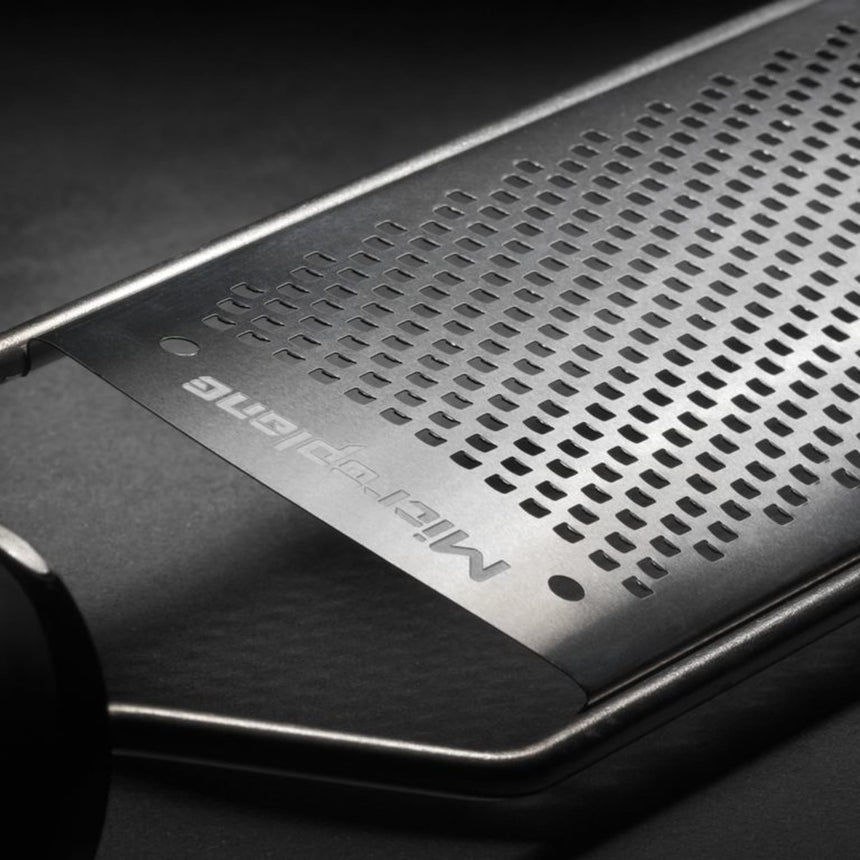 Microplane Gourmet Fine Grater - Image 03