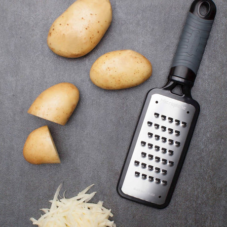 Microplane Home Series Extra Coarse Grater in Black - Image 02