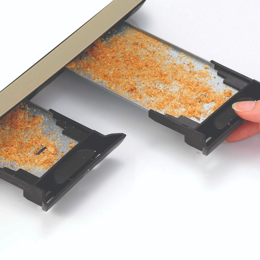 Morphy Richards Ascend Soft Gold 4 Slice Toaster in White - Image 04