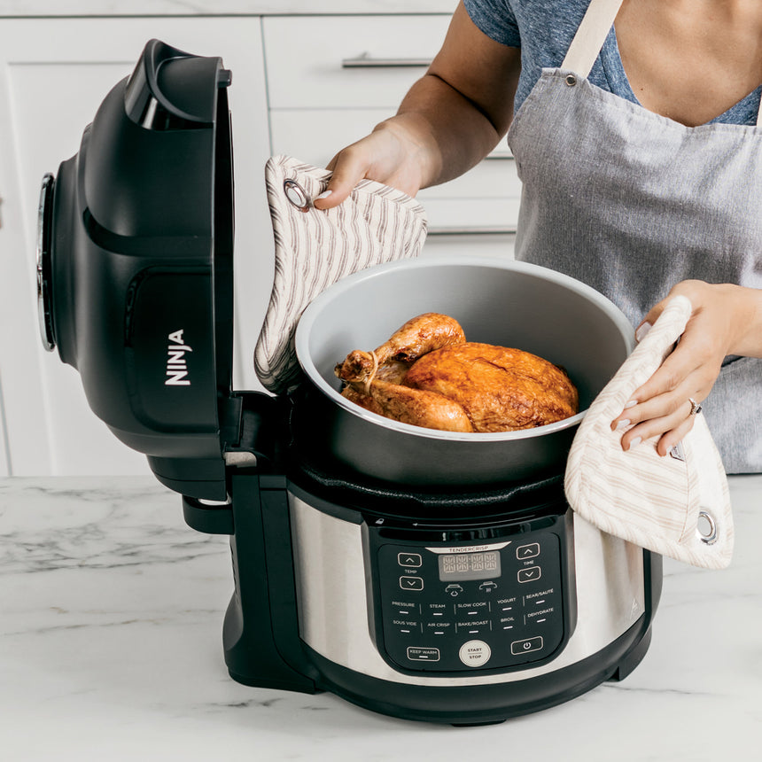 Ninja Foodi 11-in-1 Multi-Cooker OP350 - Image 02