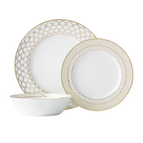 Noritake Eternal Palace Dinner Set 12 Piece in White/Gold - Image 01