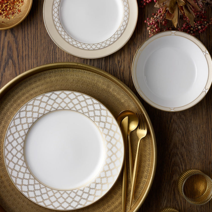 Noritake Eternal Palace Dinner Set 12 Piece in White/Gold - Image 02