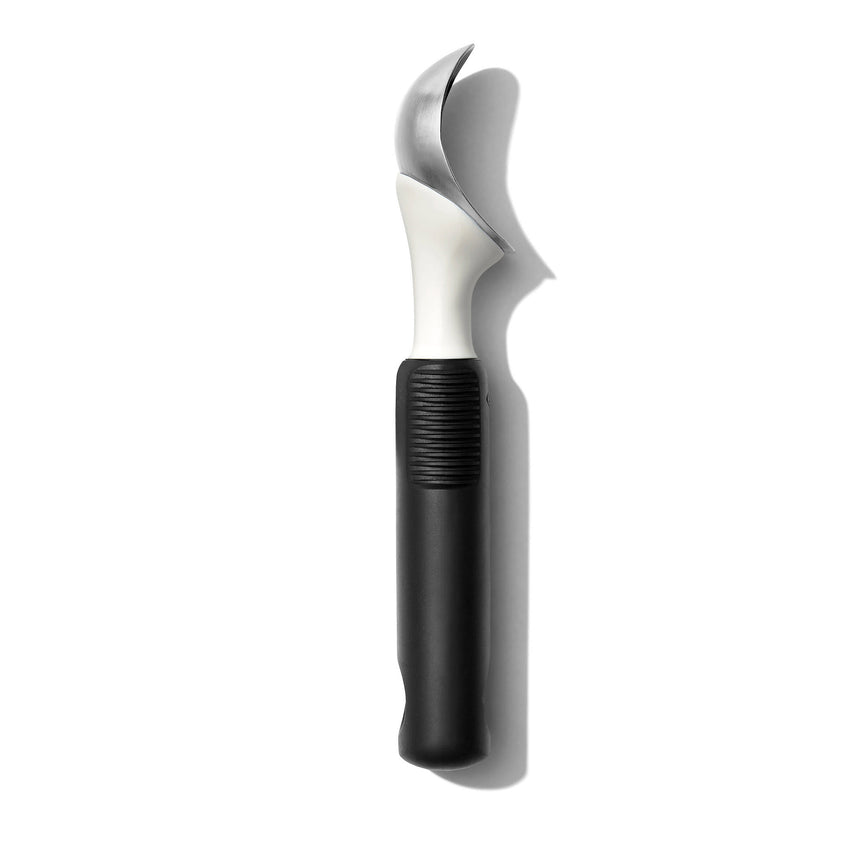 Oxo Good Grips Basic Ice Cream Scoop - Image 04