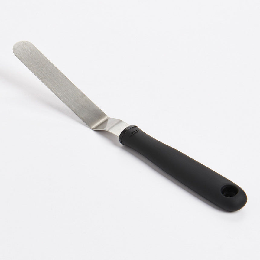 OXO Good Grips Cupcake Icing Knife - Image 04