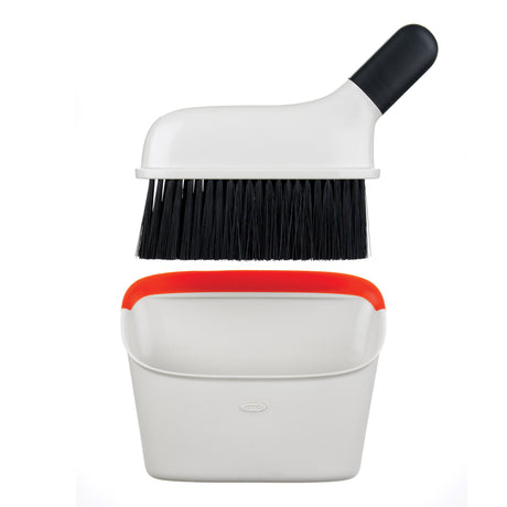 OXO Good Grips Compact Dustpan & Brush Set - Image 02