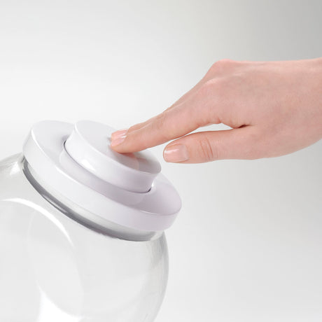 OXO Good Grips Pop Medium Jar 2.8 litre - Image 02