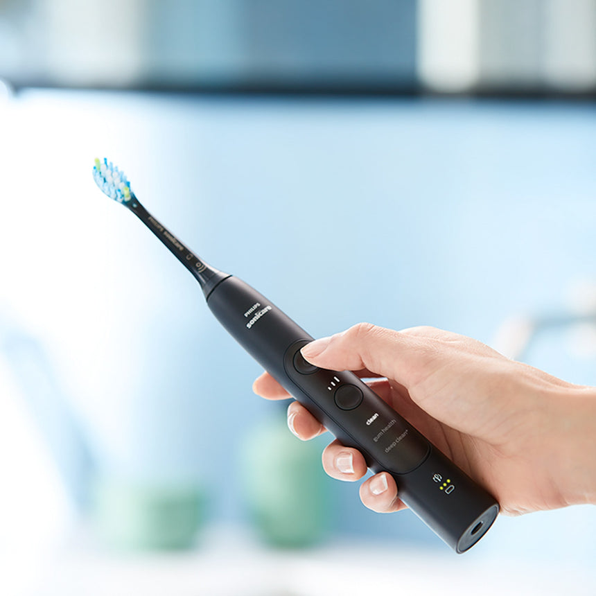 Philips Sonicare ExpertClean 7300 Electric Toothbrush in Black (HX9618/01) - Image 03