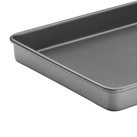 Pyrex Platinum Lamington Pan - Image 02