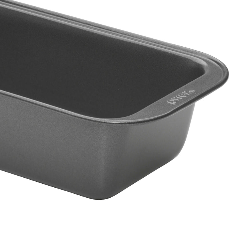 Pyrex Platinum Medium Loaf Pan 21.4cm - Image 03