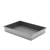 Pyrex Platinum Professional Rectangular Cake Pan 33x23cm - Image 01