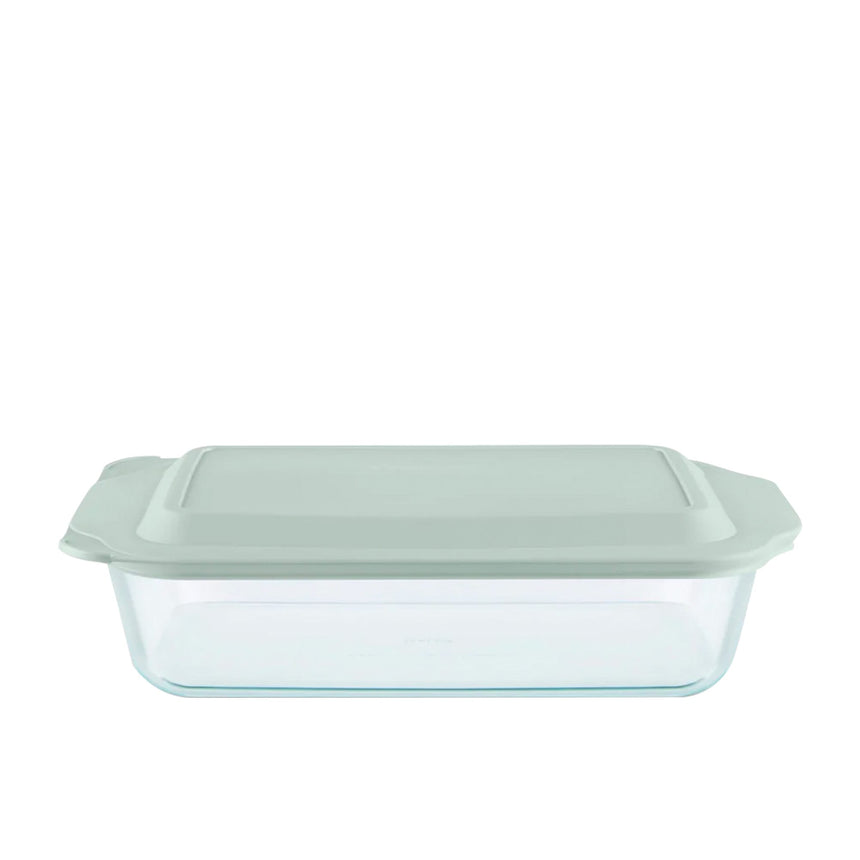 Pyrex Deep Rectangular with Sage Lid 22.8 x 33cm 4.7 Litre - Image 01