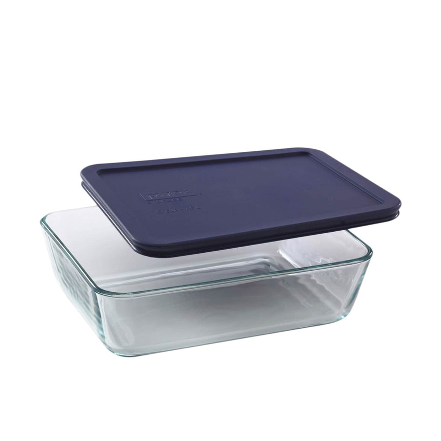 Pyrex Storage Rectangle with in Blue Lid 1.5 litre - Image 01