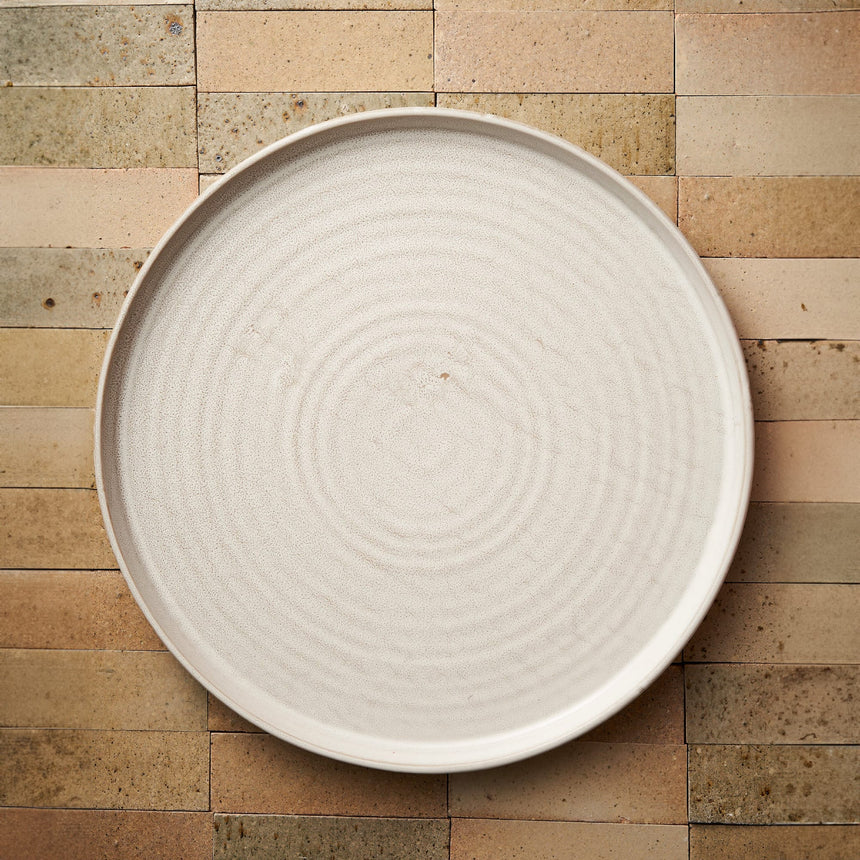 Robert Gordon Heirloom Round Platter 42cm Snow - Image 03