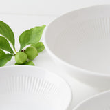 Salisbury & Co Cambria Serving Bowl 35cm White - Image 03