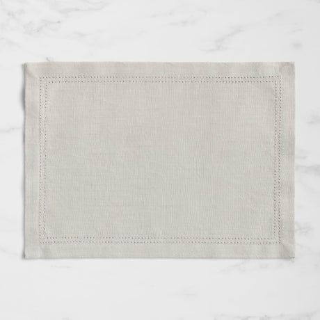 Salisbury & Co Classic Rectangular Placemat 45x33cm Light Grey - Image 01