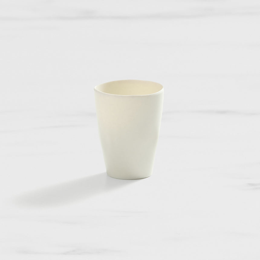 Salisbury & Co Escape Melamine Cup 420ml in White - Image 01