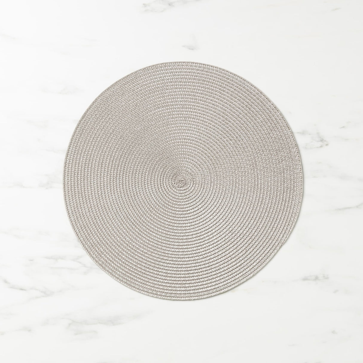 Salisbury & Co Classic Round Placemat 38cm Light Grey - Image 01