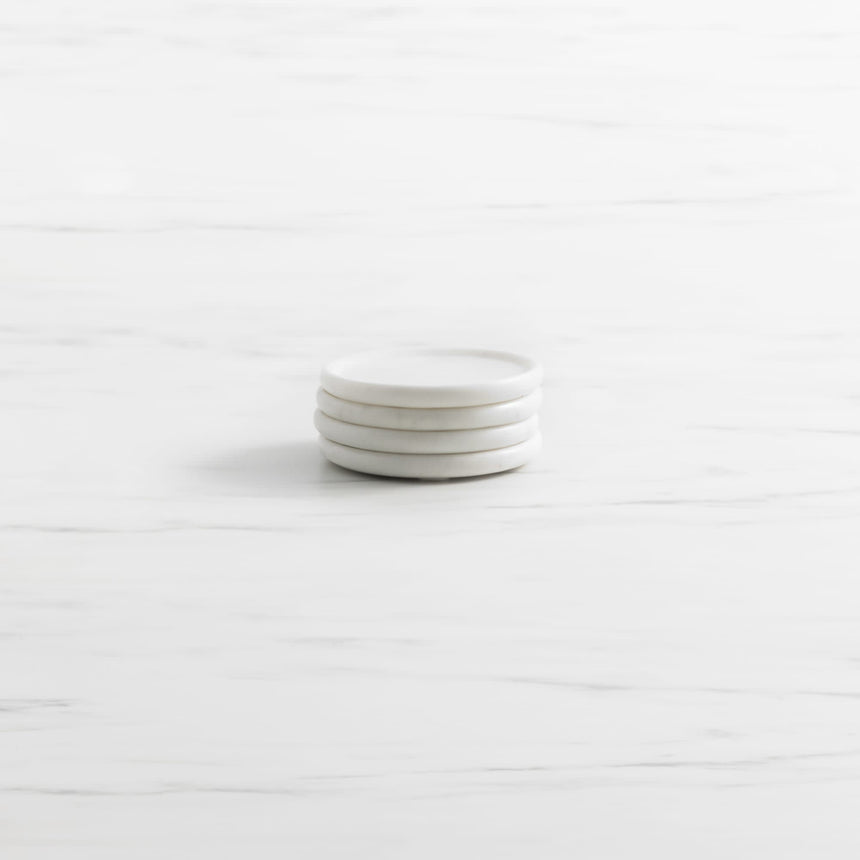 Salisbury & Co Riviera Marble Coaster Set of 4 in White - Image 01