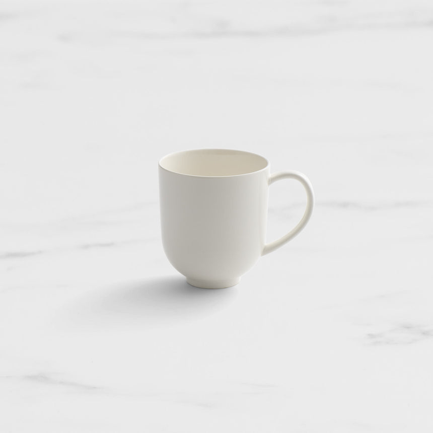 Salisbury & Co Signature Mug 450mL White - Image 01