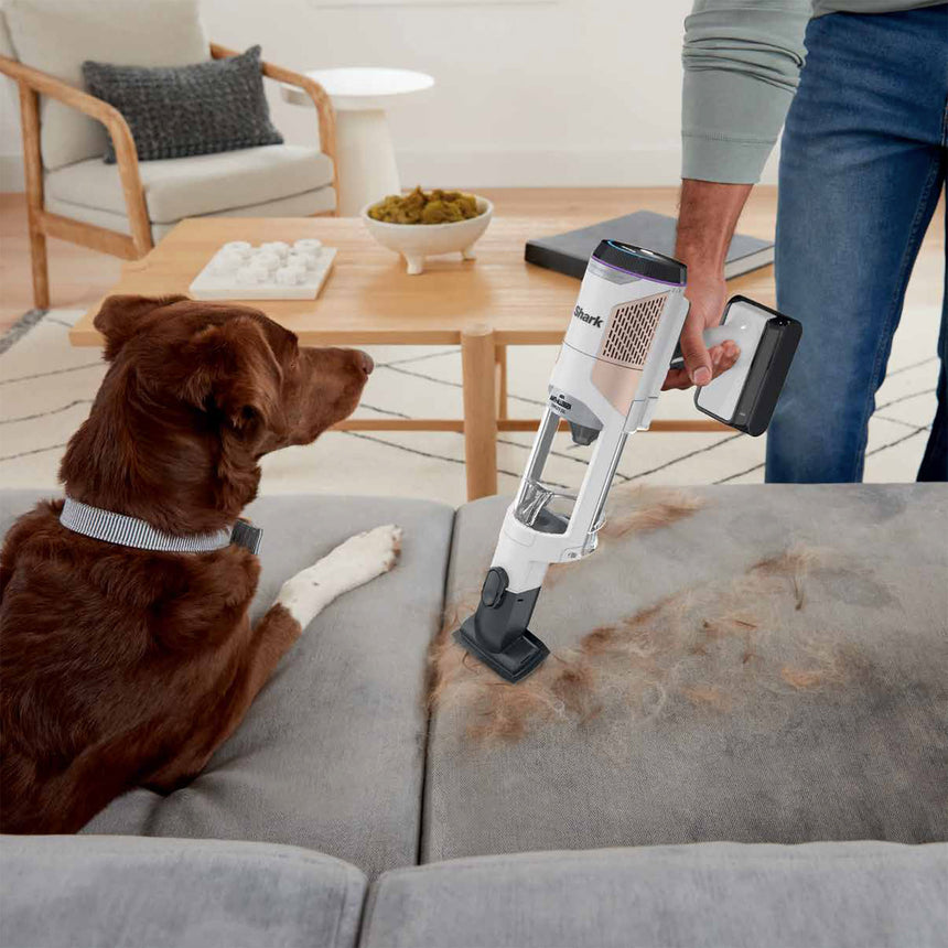 Shark IW3611 Cordless Detect Pro Vacuum - Image 03