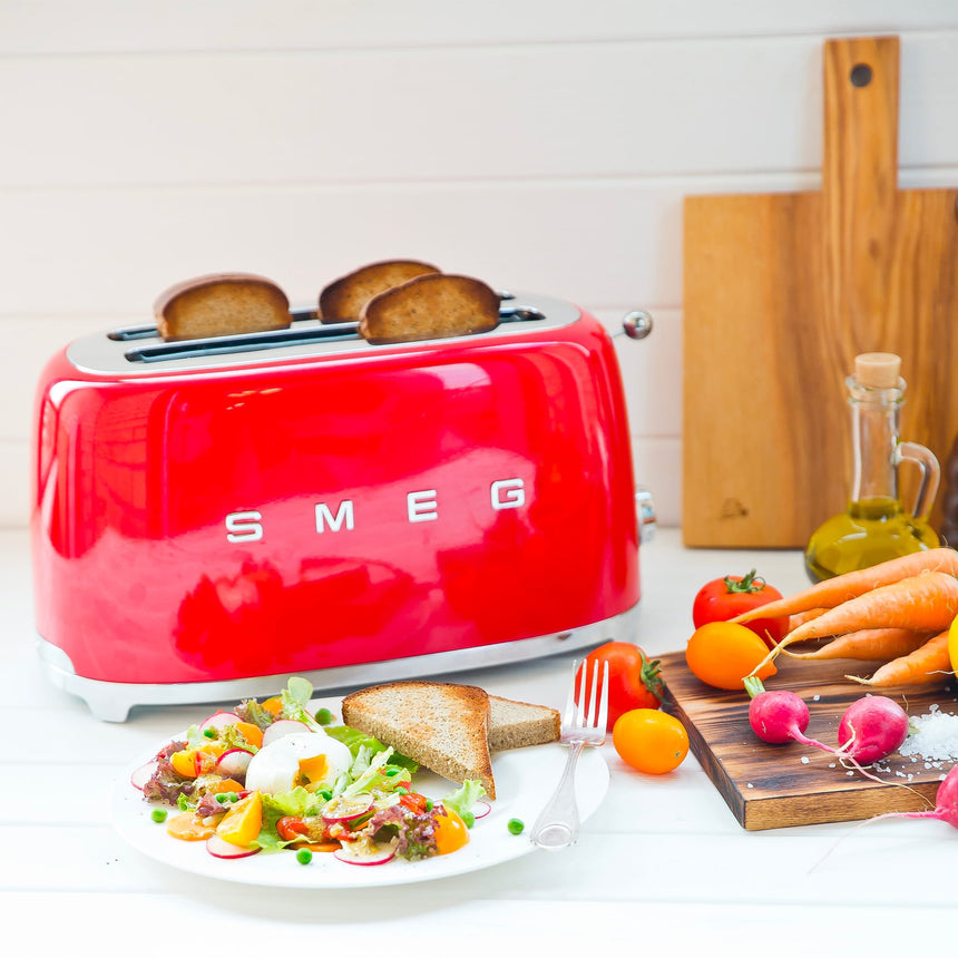 Smeg 50's Retro Style TSF02 4 Slice Toaster in Red - Image 02