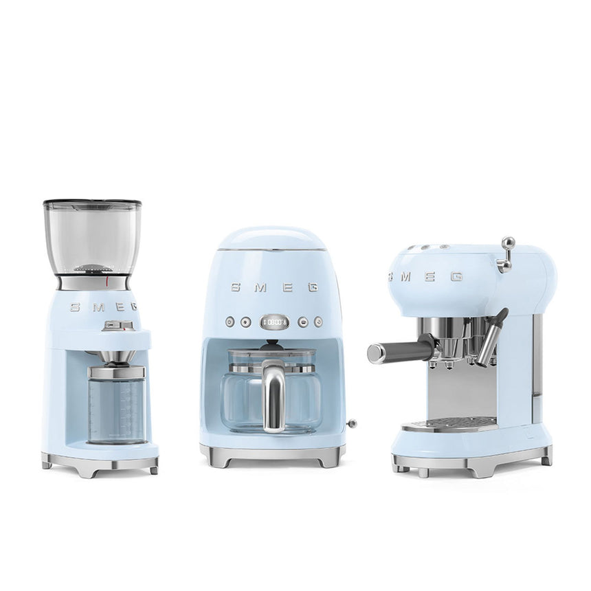 Smeg 50's Retro Style ECF01 Espresso Coffee Machine in Pastel in Blue - Image 04