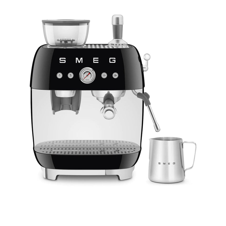 Smeg 50's Retro Style EGF03 Espresso Machine with Built In Grinder in Black - Image 06