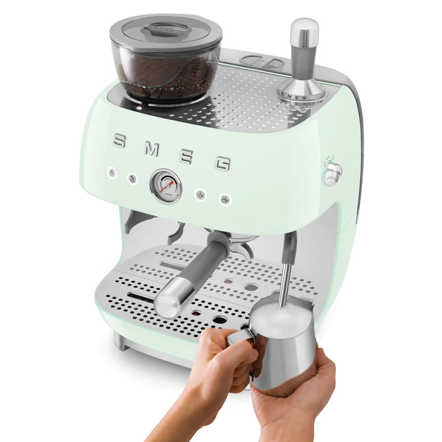 Smeg 50's Retro Style EGF03 Espresso Machine with Built In Grinder in Pastel Green - Image 05