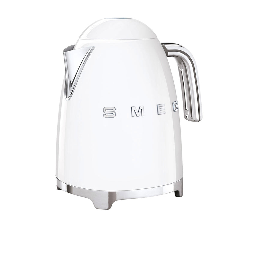 Smeg 50's Retro Style KLF03 Kettle 1.7 litre in White - Image 03