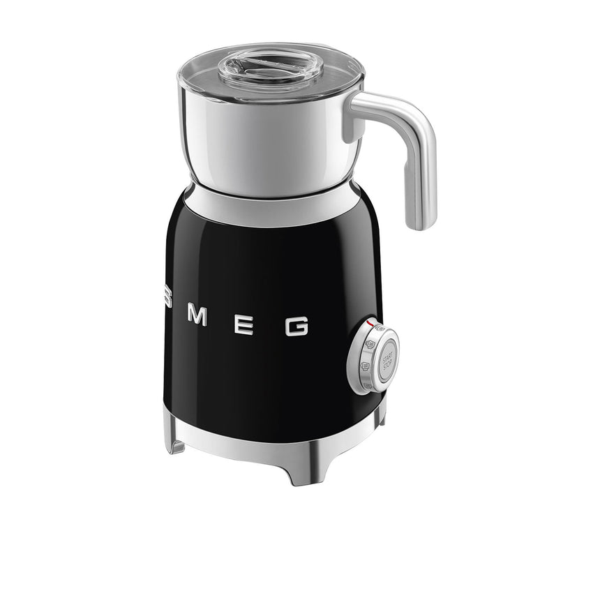 Smeg 50's Retro Style MFF01 Milk Frother in Black - Image 03