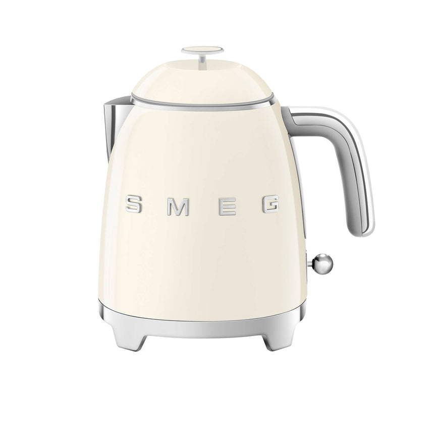 Smeg 50's Retro Style KLF05 Mini Kettle 800ml Cream - Image 01