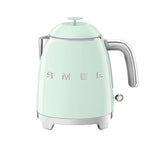 Smeg 50's Retro Style KLF05 Mini Kettle 800ml in Pastel Green - Image 01