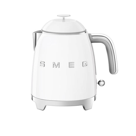 Smeg 50's Retro Style KLF05 Mini Kettle 800ml White - Image 01