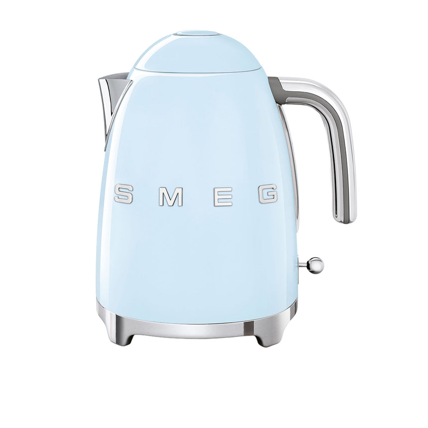 Smeg 50's Retro Style KLF03 Kettle 1.7 litre in Pastel in Blue - Image 01