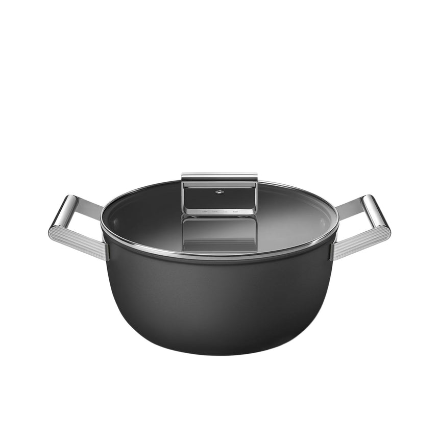 Smeg Non Stick Casserole with Lid 24cm - 4.6 Litre in Black - Image 04