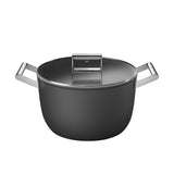 Smeg Non Stick Casserole with Lid 26cm - 7.7L in Black - Image 01