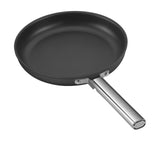 Smeg Non Stick Frypan 30cm in Black - Image 04